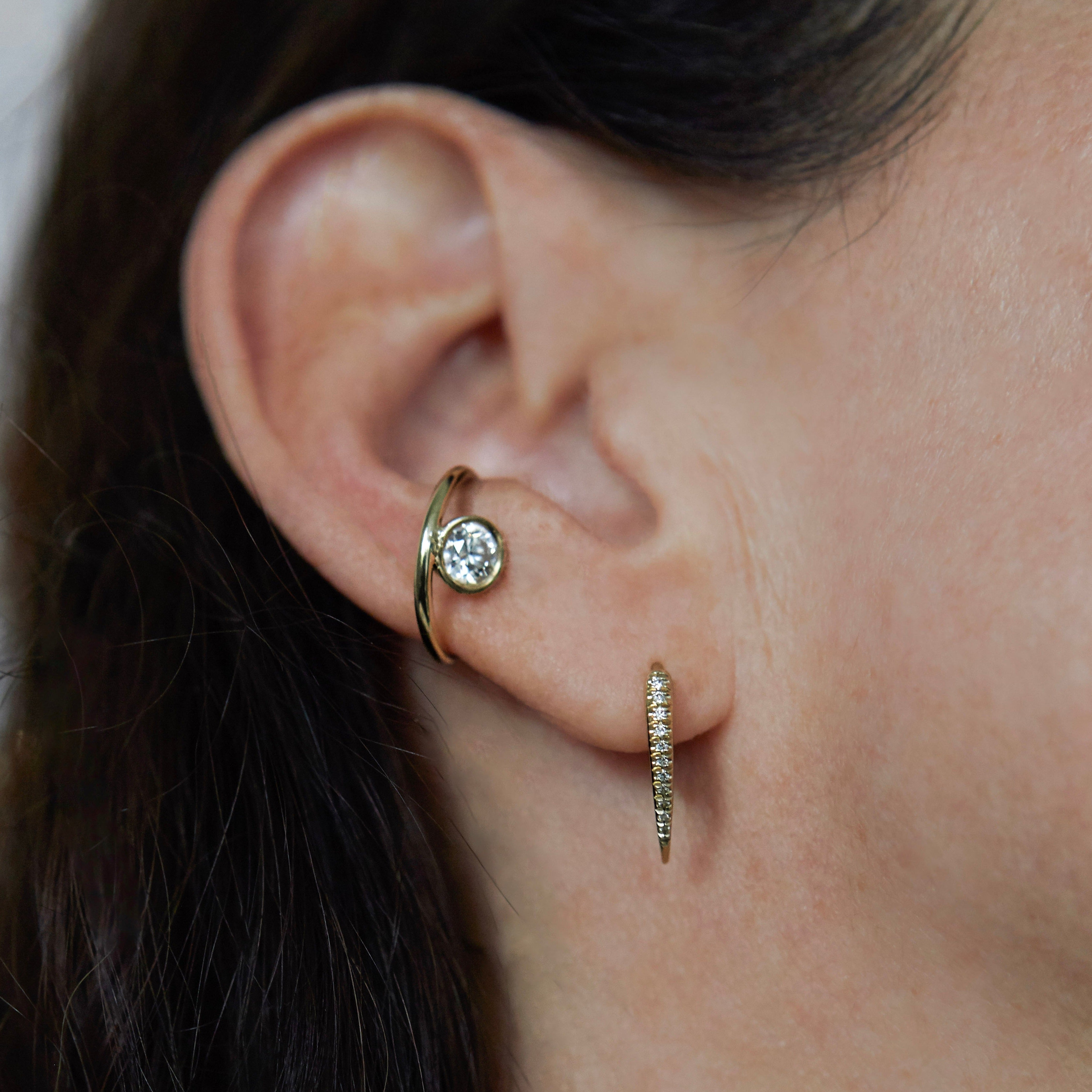 Disc Ear Cuff with Floating Diamond