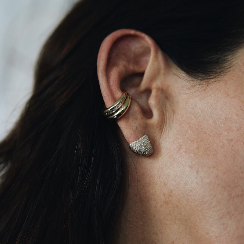 Small Apse Earrings with White Pavé Diamonds | Gabriela Artigas